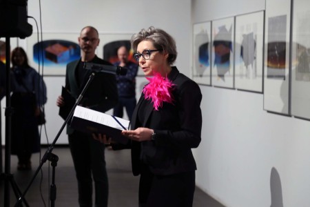 Click to zoom the picture.